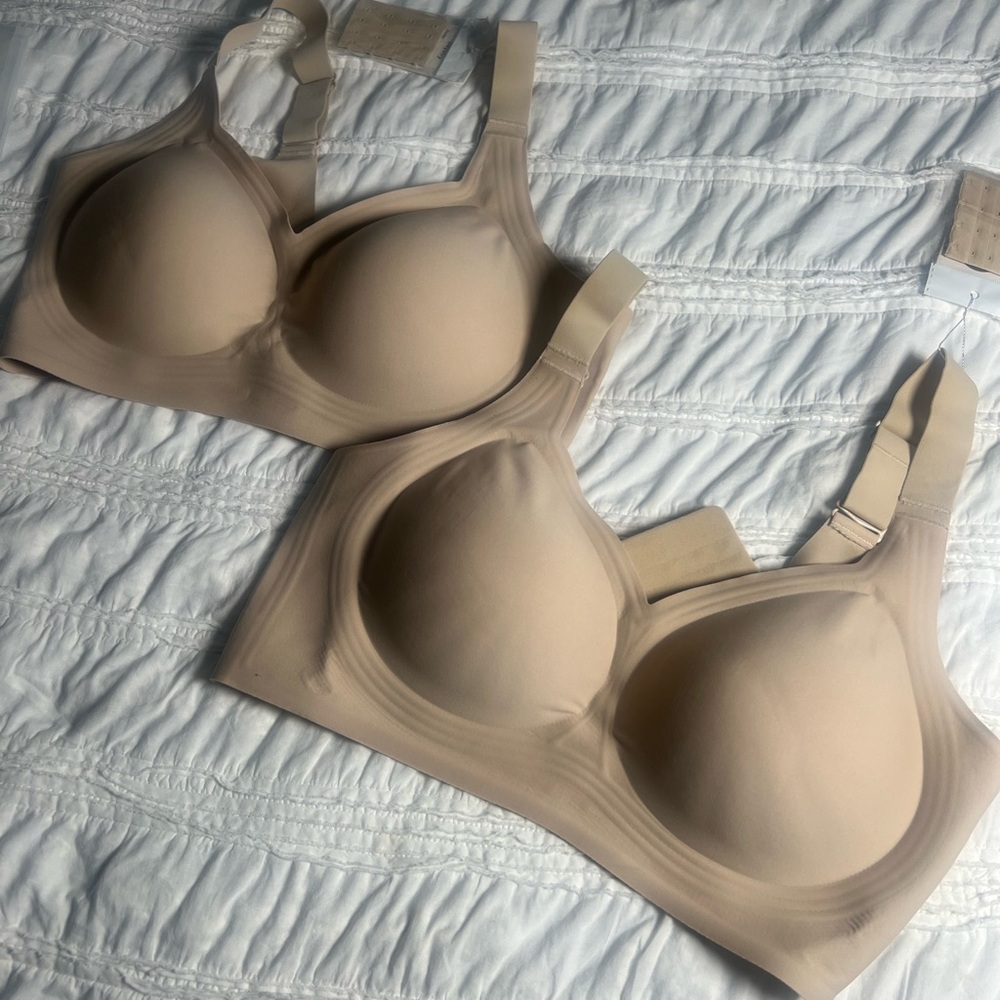 Seamless Nude Bra